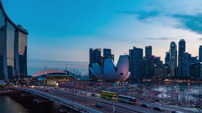 新加坡的天际线，交通丰富多彩，日夜延时视频
