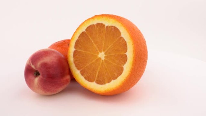 新鲜多汁的橙色水果橘子