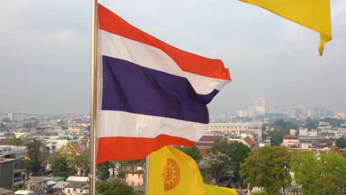 泰国国旗迎风飘扬。泰国国旗。