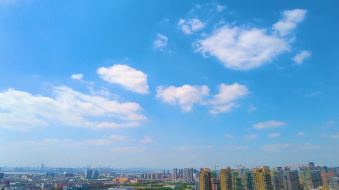 城市蓝天白云风景延时摄影视频素材40