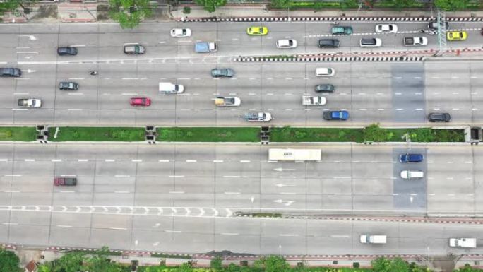 高速公路与汽车的空中拍摄