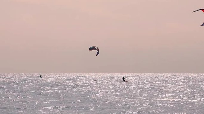 风筝冲浪，水上极乐，人们做风筝冲浪