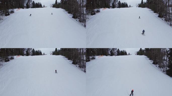 当地滑雪场下坡滑雪的鸟瞰图。滑雪缆车。俄罗斯，列宁格勒达斯卡亚州，圣彼得堡附近的Korobitsyn