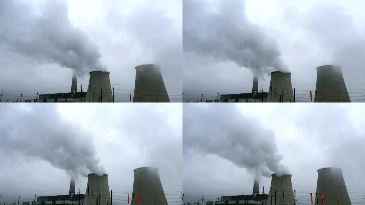 热站工业吸烟管道污染空气。向大气中排放有害物质。