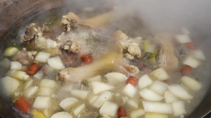铁锅炖羊肉羊肉汤