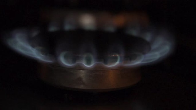 燃气灶具环燃气火焰煤气打开