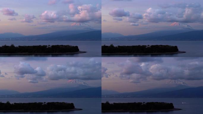 山。黄昏时的富士和海，从静冈的大崎