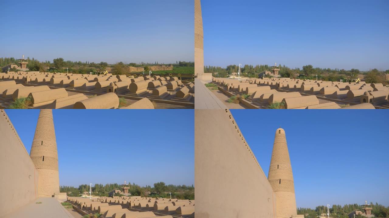吐鲁番境内的Emin宣礼塔或称苏公塔。中国吐鲁番新疆最大的伊斯兰古塔。