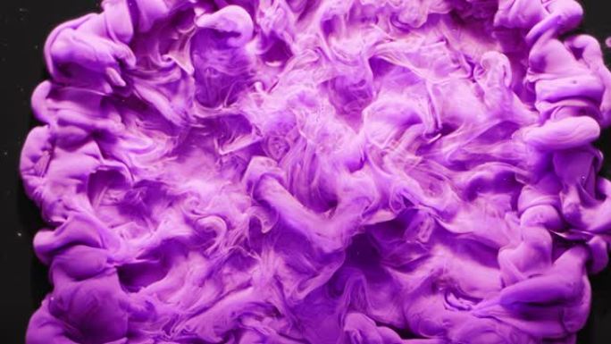 油滴爆裂紫色流体运动覆盖层