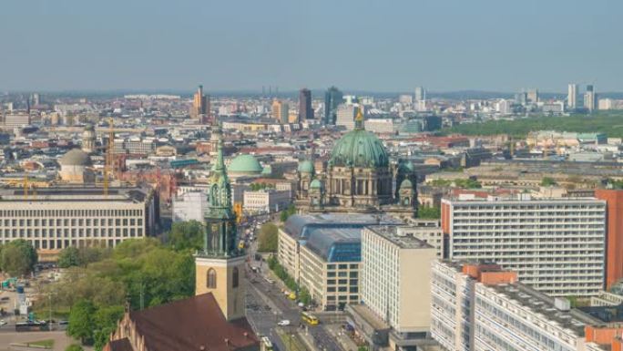 柏林德国时间流逝4K，柏林大教堂 (柏林多姆) 的高视角城市天际线延时