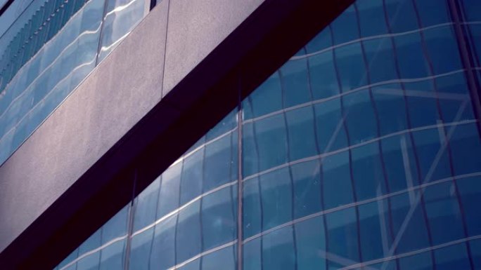 摩天大楼，邻近建筑物的玻璃表面的镜面反射