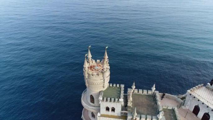 克里米亚雅尔塔燕窝城堡的空中俯视图