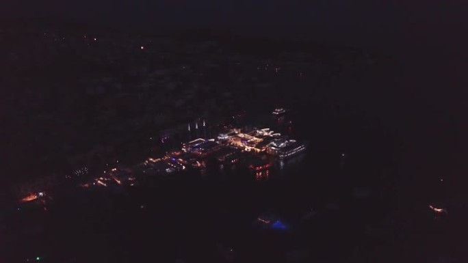 克罗地亚老城赫瓦尔豪华码头停电的鸟瞰图
