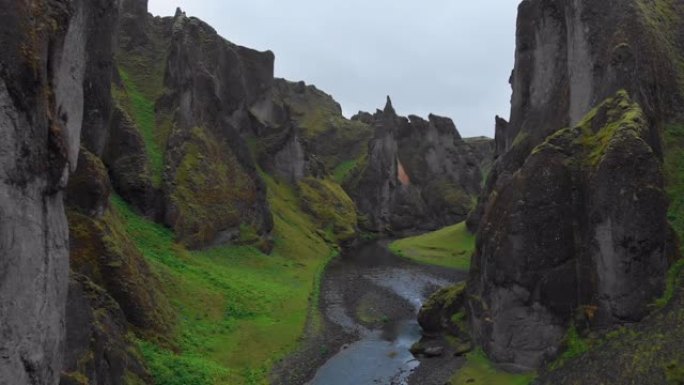 冰岛告别峡谷震撼唯美