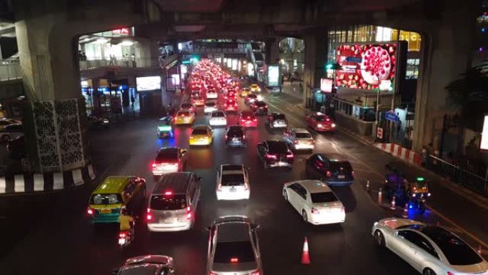 曼谷交通繁忙都市夜景