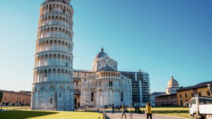 意大利比萨比萨斜塔的延时视图