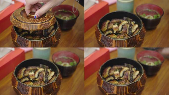 米饭烤鳗鱼，日本食物