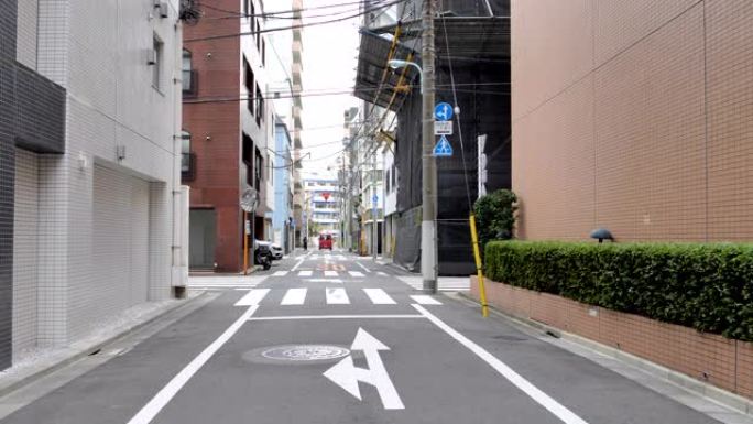 日本城市夜间的市景