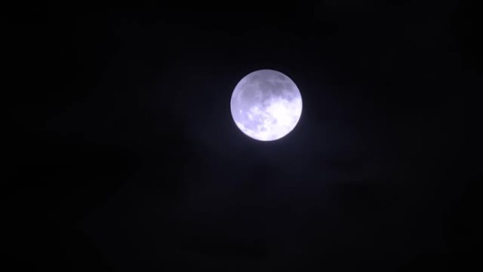 夜空中的满月夜空中的满月
