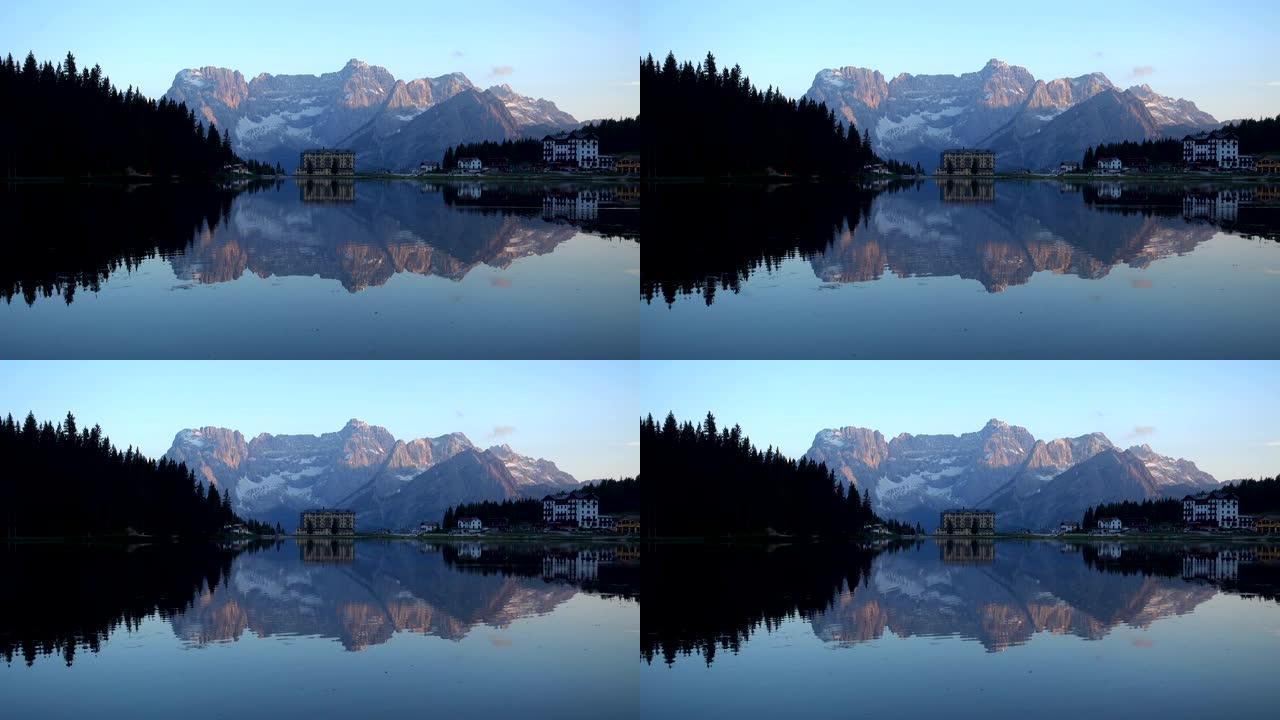 意大利米苏里纳多洛米特阿尔卑斯山湖景观