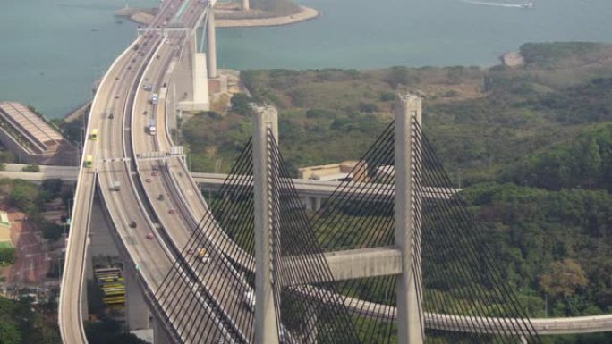 香港空中v164特写鸟景在汲水门桥柱周围低飞