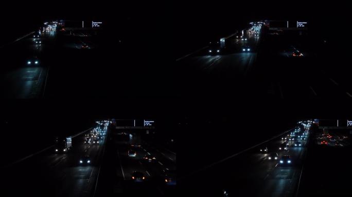 德国A3高速公路夜间交通密集