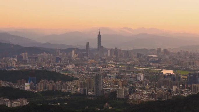 日落时分台北城市鸟瞰图的时间流逝