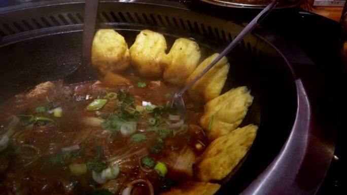 中国菜，大铁锅炖鱼
