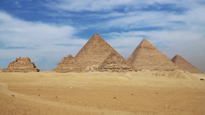 伟大的金字塔在吉萨谷,开罗,埃及