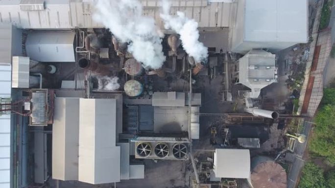 工厂空气污染的头顶镜头，空中镜头
