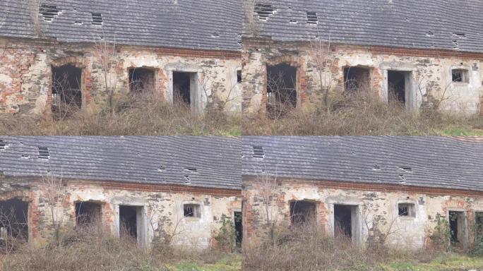 第二次世界大战后在前德国 (现为波兰) 废弃的房屋