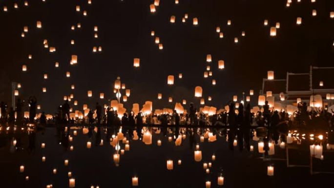 泰国人晚上会放灯笼或灯来祭拜佛祖。泰国清迈的传统节日。腊塘和伊鹏兰纳仪式。庆祝活动的背景。