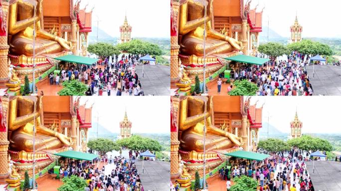 在泰国北碧府的虎洞寺 (Wat Tham Sua)，人们崇拜佛像的时间流逝