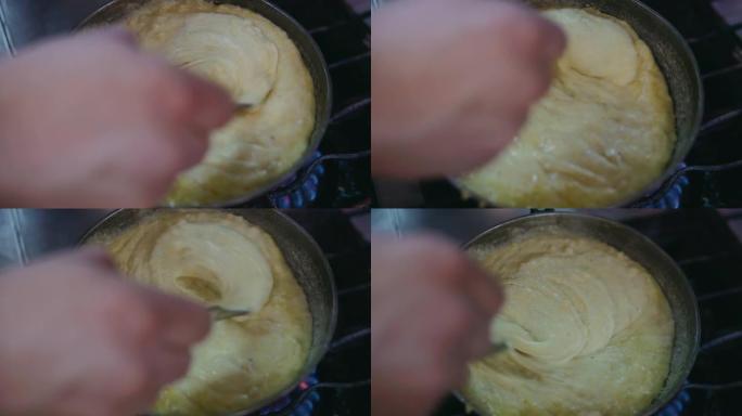 准备奶酪火锅-传统土耳其油炸奶酪