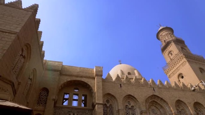 埃及旧开罗的El-Sultan Qalawun清真寺。