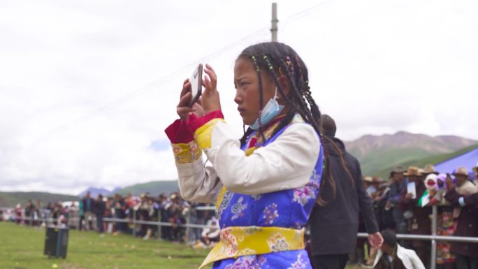 马 喜庆 节日 热闹场面 乡村文化