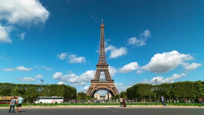 4k时间流逝: 法国巴黎的埃菲尔铁塔