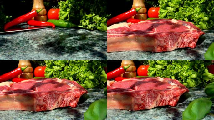 生肉平落在青菜背景上的石面