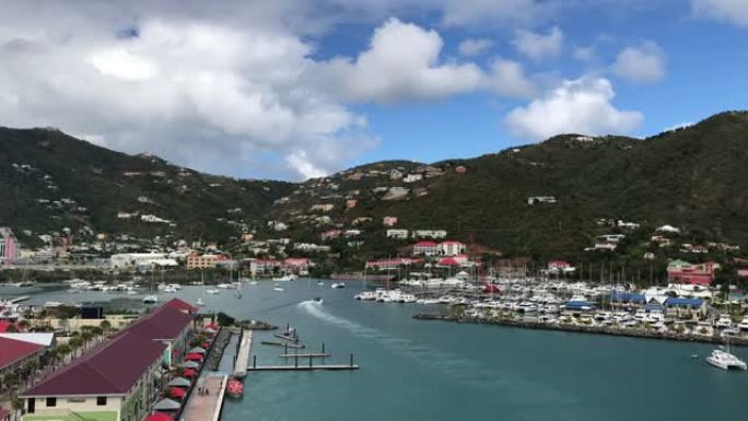 加勒比海水道繁忙的小镇-时光倒流
