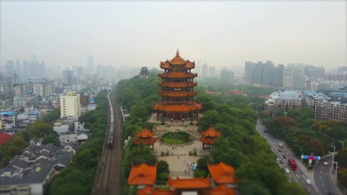 白天时间武汉城市景观黄鹤寺交通道路空中全景4k倾斜移位中国