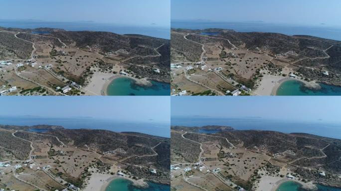 从天空看希腊基克拉泽斯的伊欧岛上的马格加纳里海滩