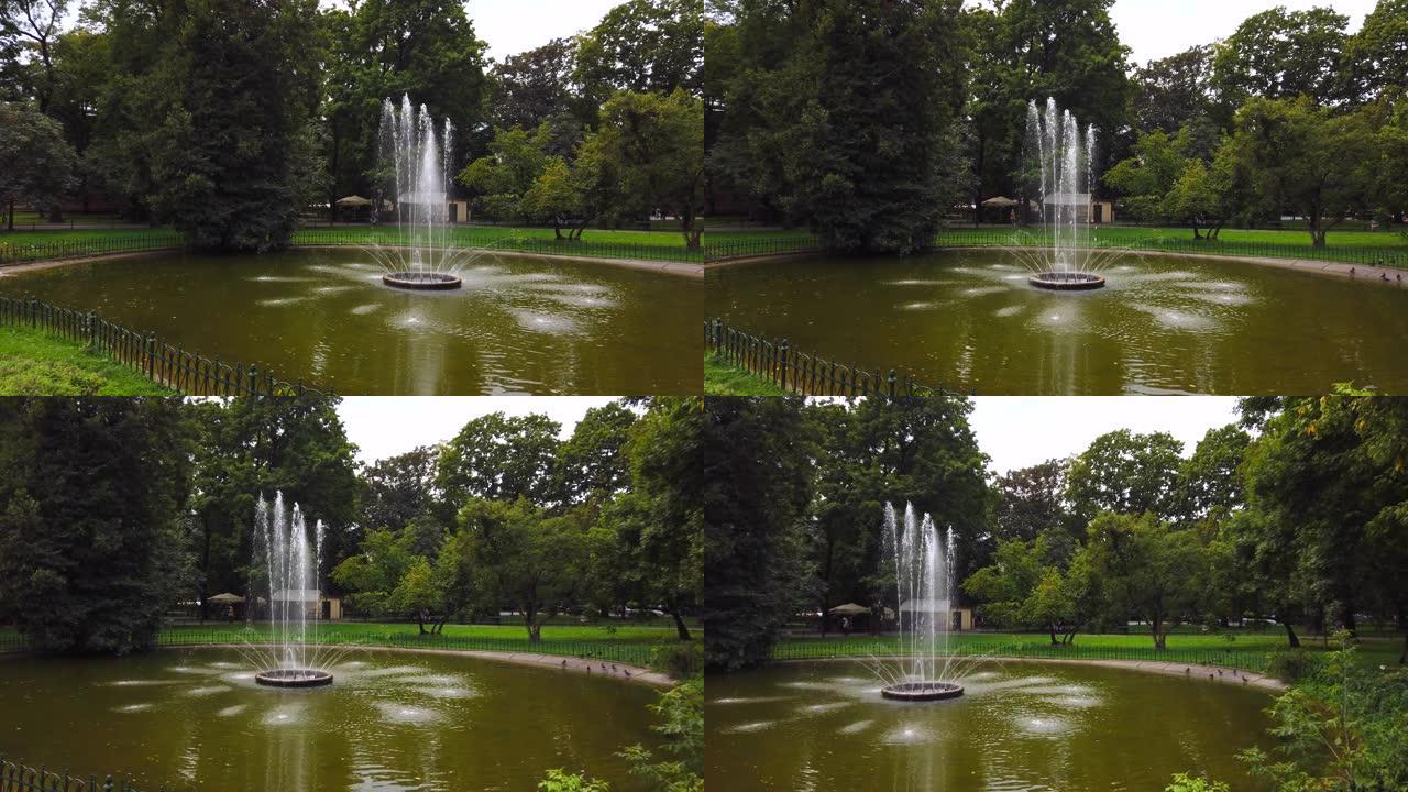 克拉科夫斯基公园的喷泉