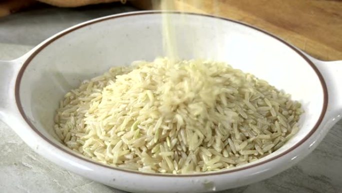 Pouring rice into a ball