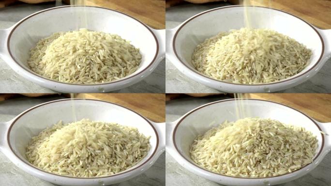 Pouring rice into a ball