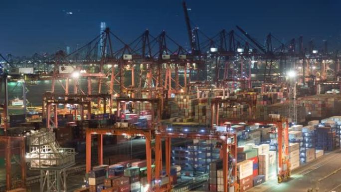 4k延时: 夜间在码头商业港口的集装箱货物仓库，用于商务物流，进出口，运输或运输。