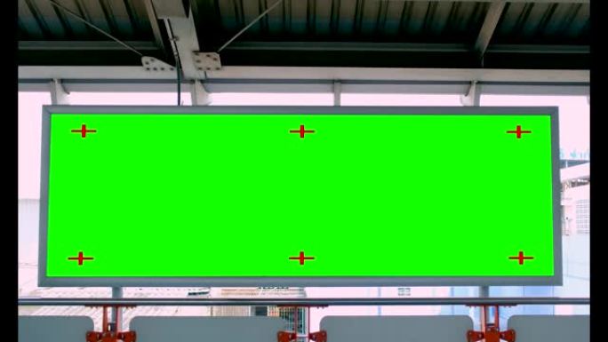 地铁站产品展示用绿屏空白广告广告牌.4k镜头