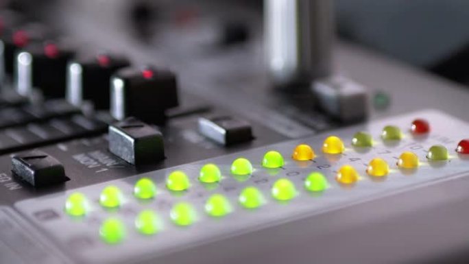 混音控制台或Dj控制台上的LED指示灯电平信号