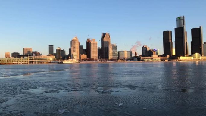 底特律天际线-河上的冬季冰
