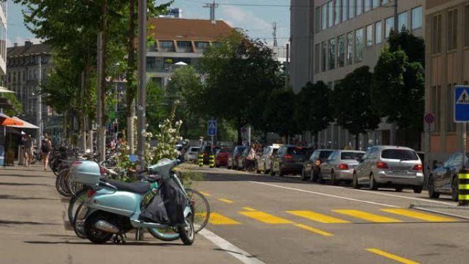 苏黎世市中心交通街人行道慢动作全景4k瑞士