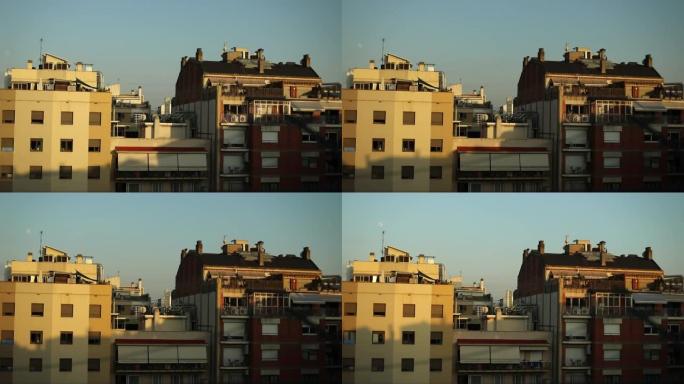 巴塞罗那的窗户和阳台。时间流逝